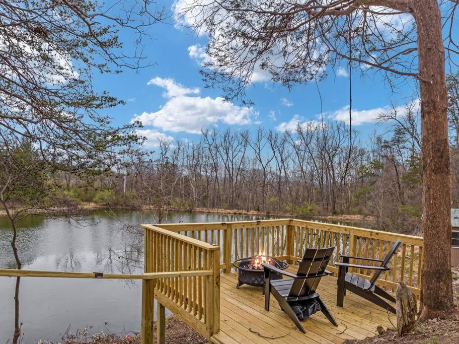 Lazy Lake 3Br Cabin W/ Mtn Views + Hot Tub +Wi-Fi Luray Dış mekan fotoğraf